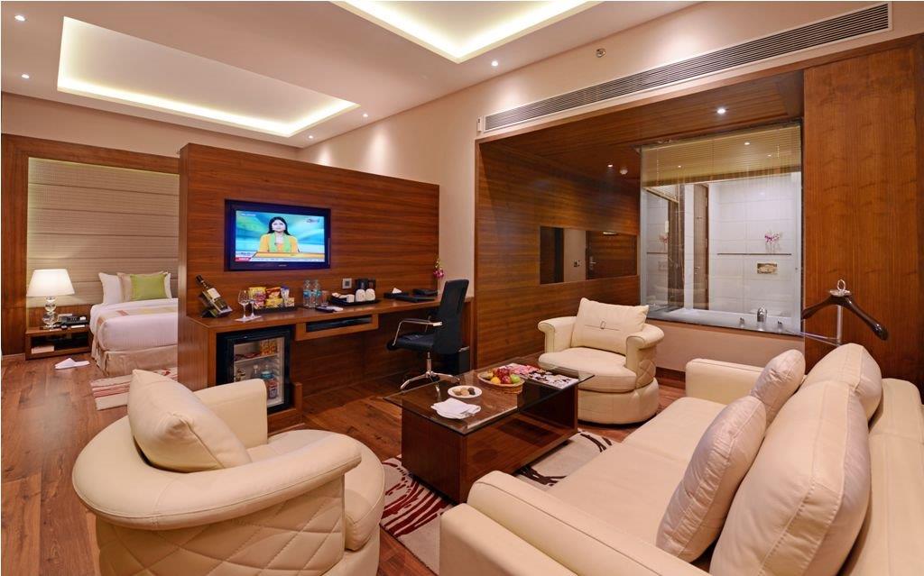 Best Hotel Rooms In Noida | Parkascent